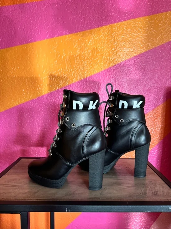 DKNY Black Leather Lace-Up Ankle High Heeled Boots Women's 6.5 - Picture 6 of 14